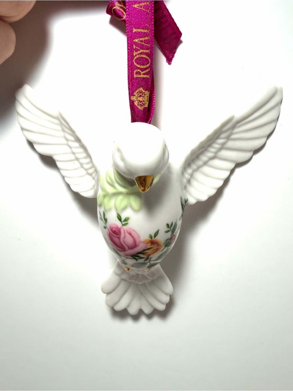 Royal Albert Old Country Roses Dove Of Peace Bird Ornament DISCONTINUED